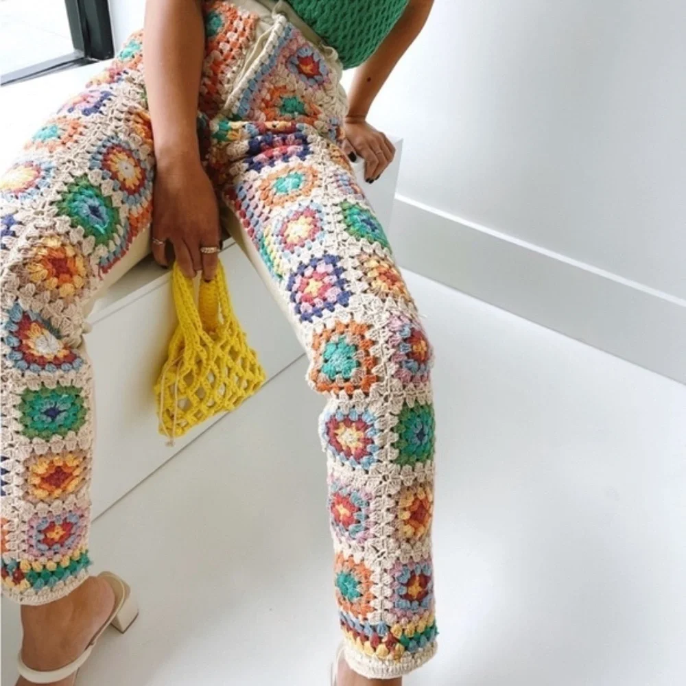 WE THE FREE PEOPLE Crochet Zuri Mom Jeans - Picture 1 of 11
